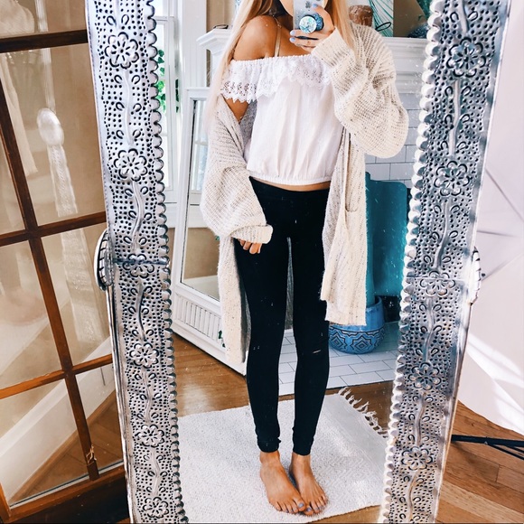 Tops - Off Shoulder Gypsy Top ✨